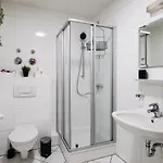 Pfaelzer Weinperle Mit Terrasse Apartment *