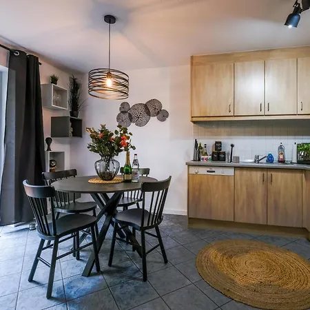 Pfaelzer Weinperle Mit Terrasse Апартаменты *